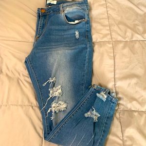 Size 16 Ripped Skinny Jeans 💙